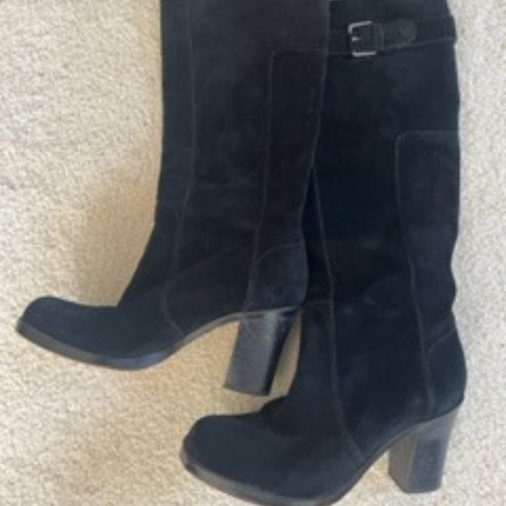 Via Spiga- Italian black suede fashionable heeled boots. Size 7.5